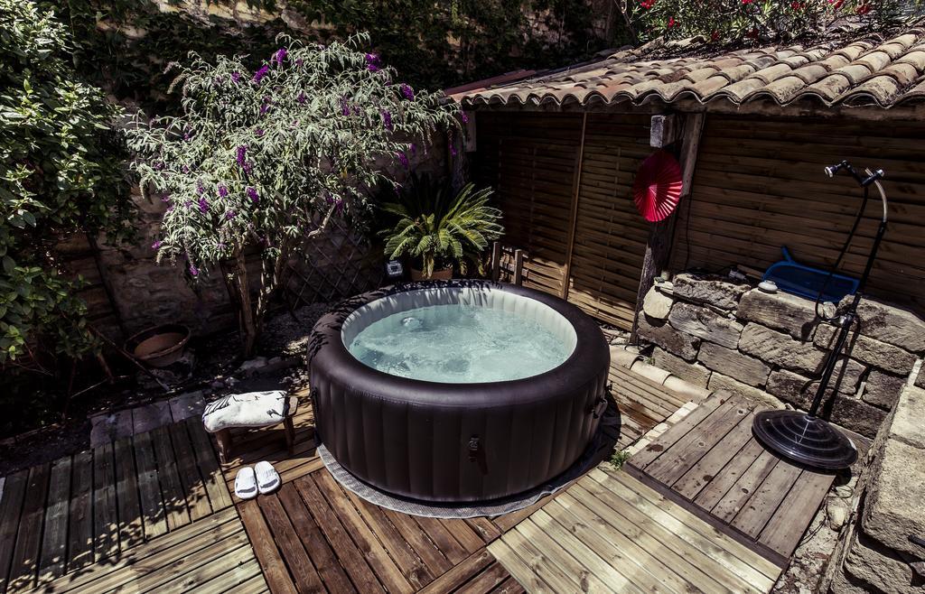 Le Clos Des Aramons Bernis Exterior photo